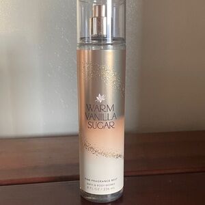 BBW Warm Vanilla Sugar fragrance mist